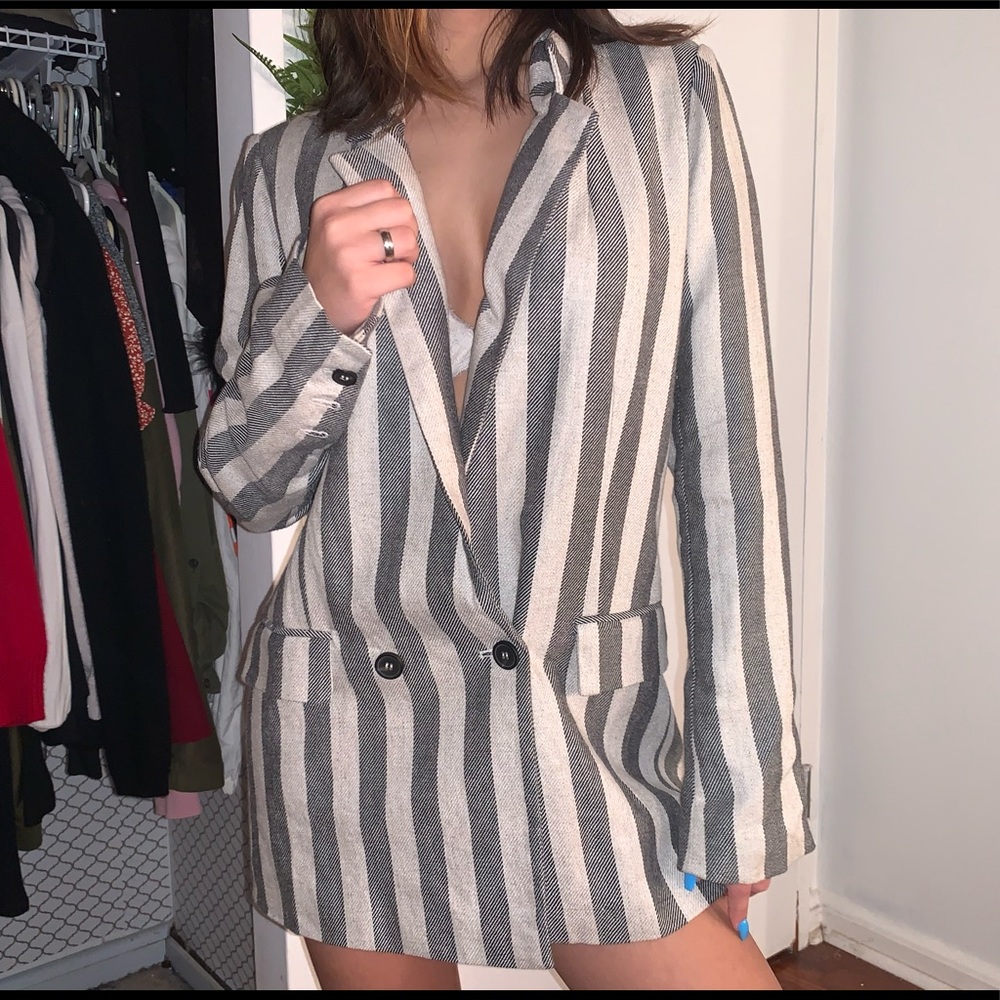 super chic blazer - Picture 2 of 2